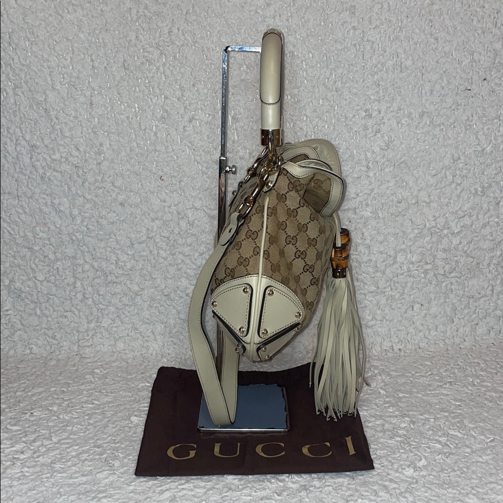Gucci Indy Babouska Monogram Canvas & Leather Top Handle Tassel Hobo Bag - Picture 9 of 17